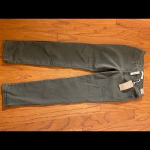 NWT Madewell Olive 9” Skinny with Buttons